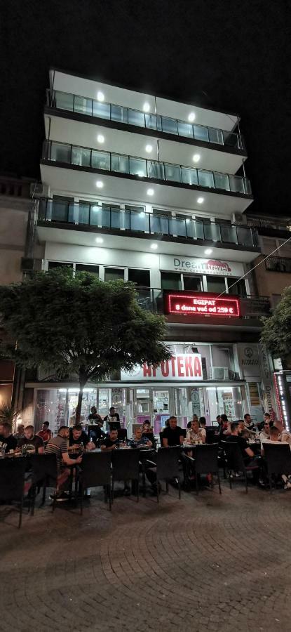 Korzo Prenociste Apartment Novi Pazar Bagian luar foto