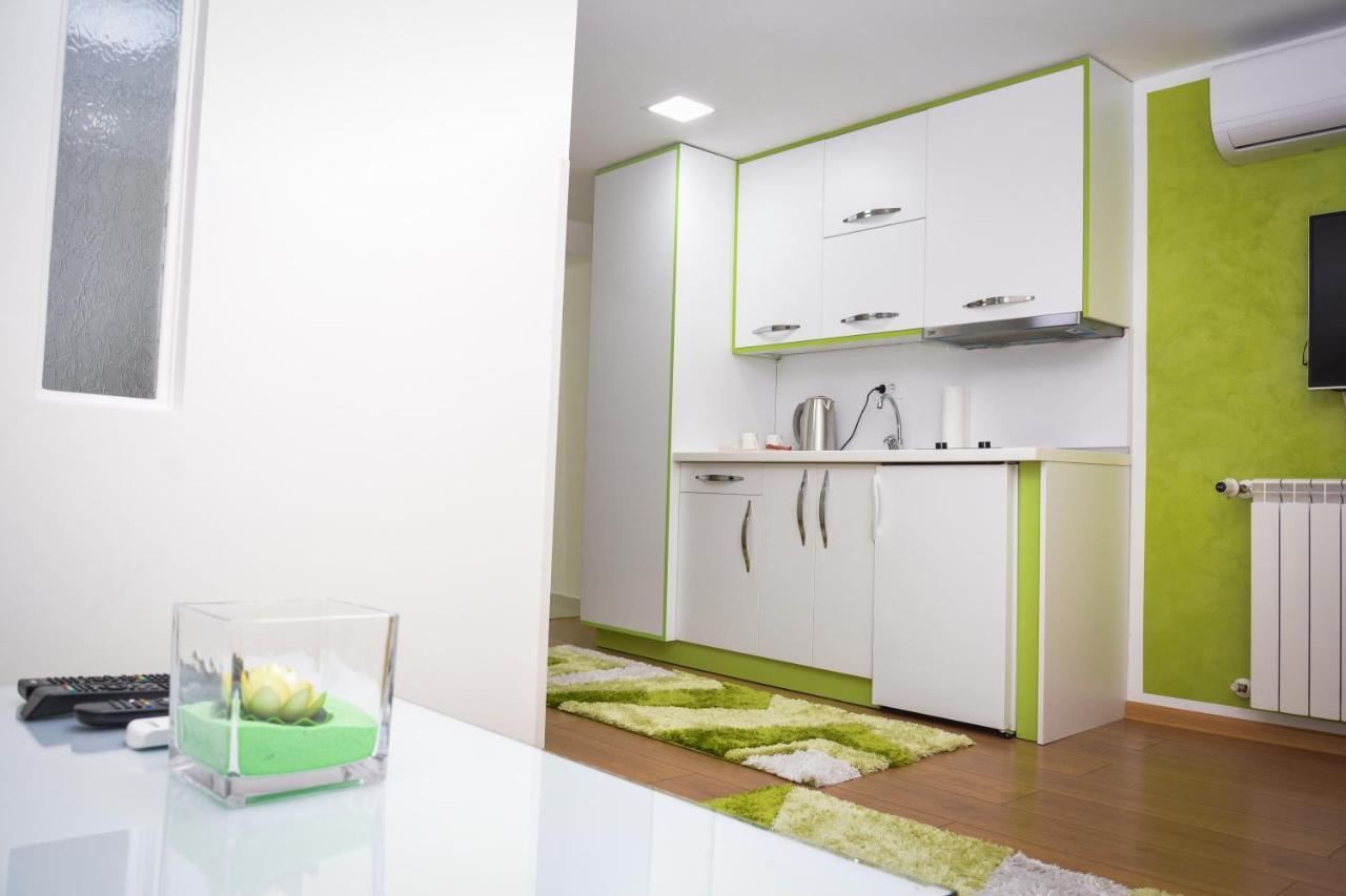 Korzo Prenociste Apartment Novi Pazar Bagian luar foto